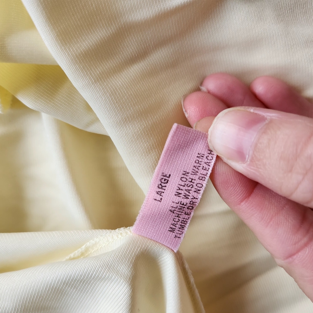 Yellow Baby Maker Robe - Picture 3 of 3